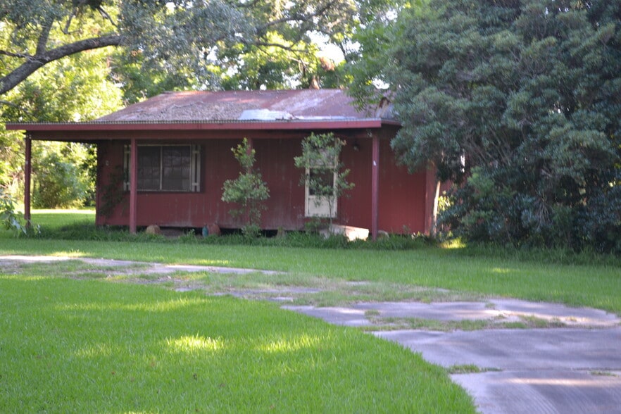 Primary Photo Of 5818 N Freetown Rd, New Iberia Land For Sale