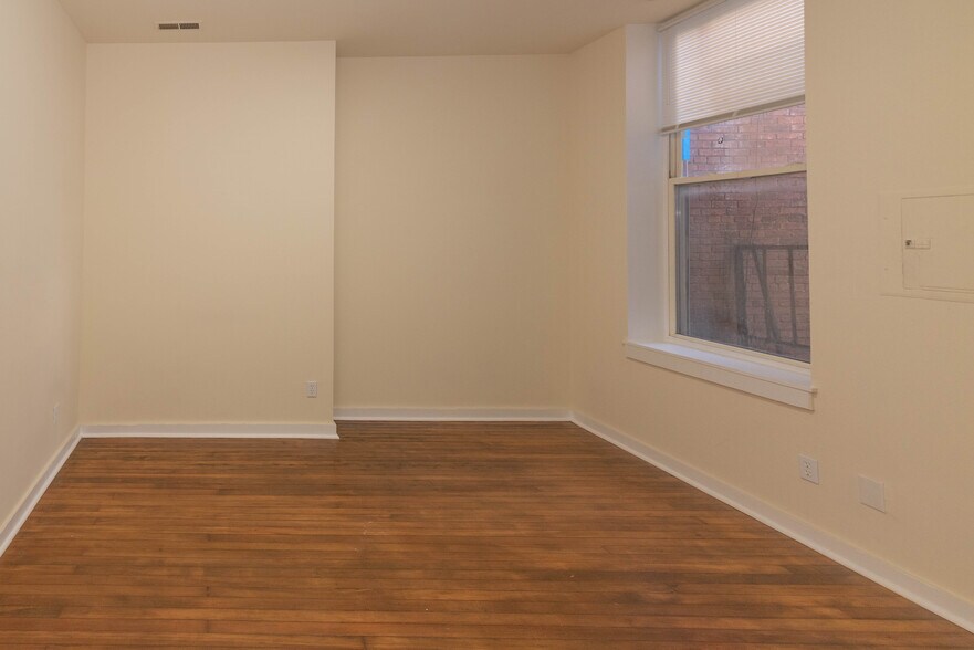 More Photos Of 2100-2102 Maryland Ave, Baltimore Apartments For Sale