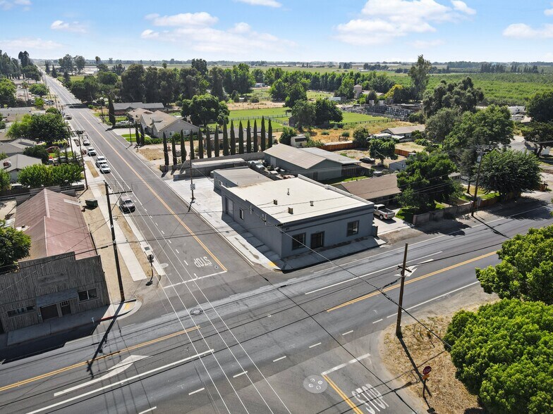 More Photos Of 7490 Lander Ave, Hilmar Office Residential For Sale