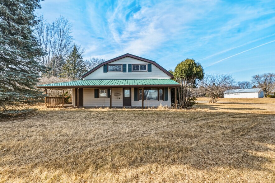 More Photos Of 3450 Mid Valley Dr, De Pere Flex For Sale