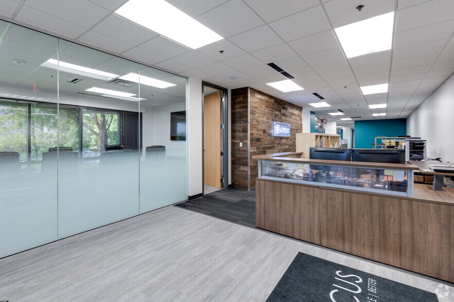 More Photos Of 1250 Northland Dr, Saint Paul Unknown For Lease