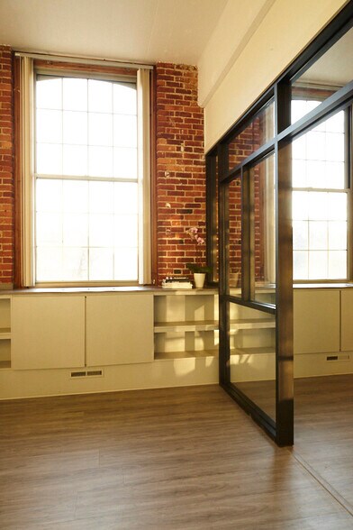 More Photos Of 320 Nevada St, Newton Loft Creative Space For Lease