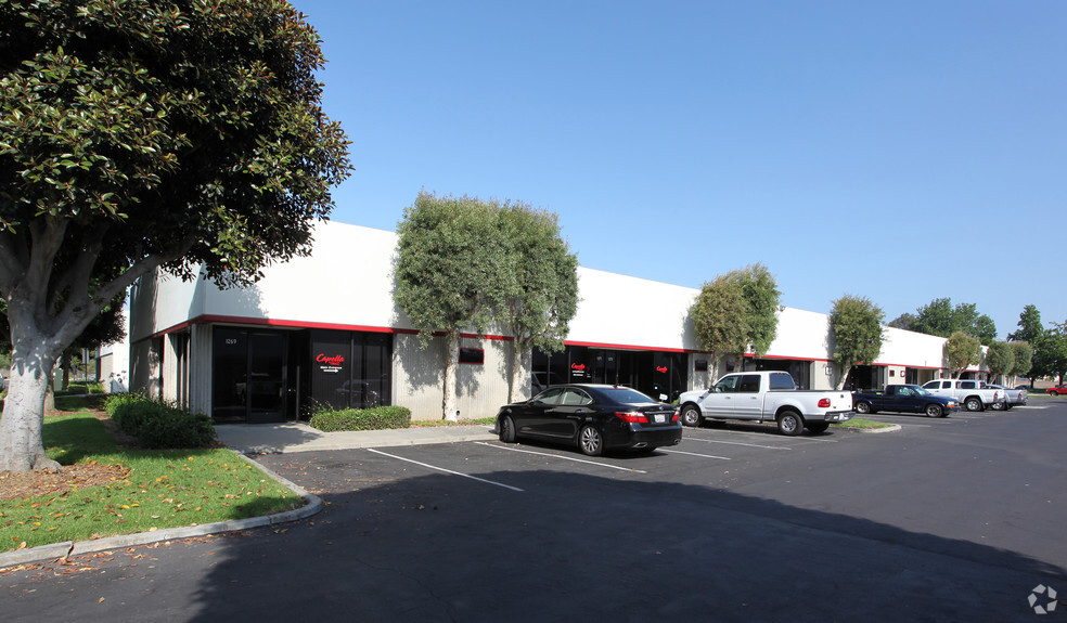 Primary Photo Of 1269-1295 Linda Vista Dr, San Marcos Unknown For Lease