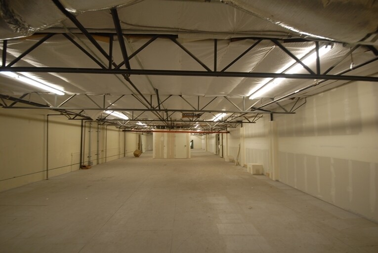 More Photos Of 2645 W Cheyenne Ave, North Las Vegas Research And Development For Sale