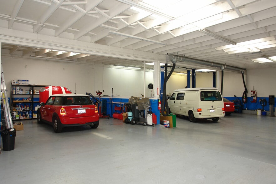 More Photos Of 1080 Old County Rd, Belmont Auto Repair For Sale