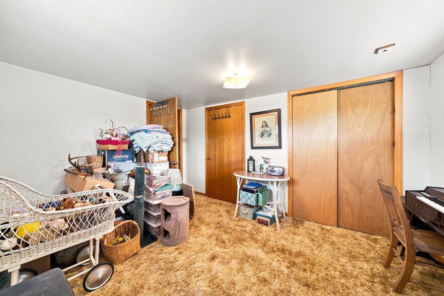 More Photos Of 557 Unity Center Rd, Pittsburgh Funeral Home For Sale