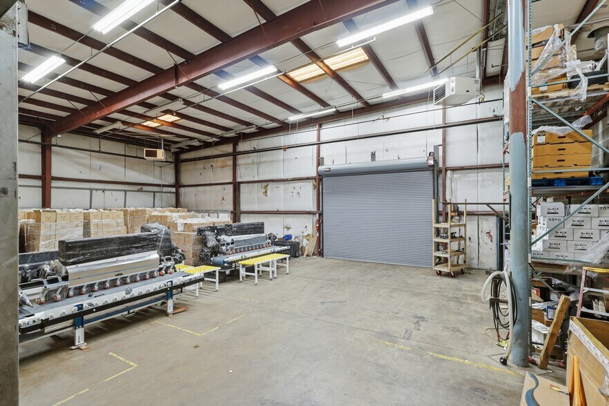 More Photos Of 9208 Enterprise Ct, Manassas Park Warehouse For Sale