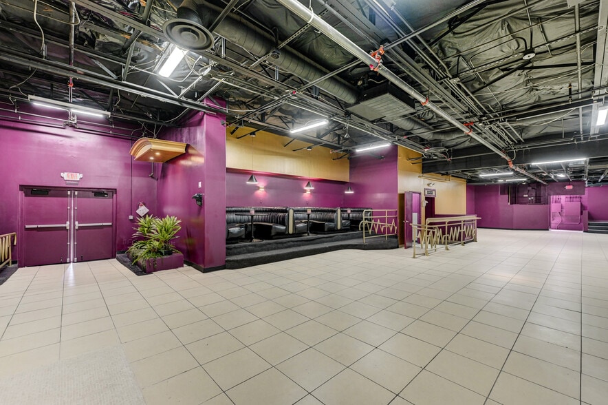 More Photos Of 2100 Fremont St, Las Vegas Restaurant For Sale