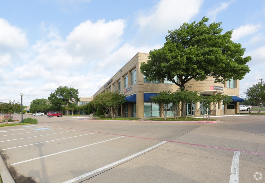 More Photos Of 6001-6077 W Interstate 20, Arlington Office For Lease