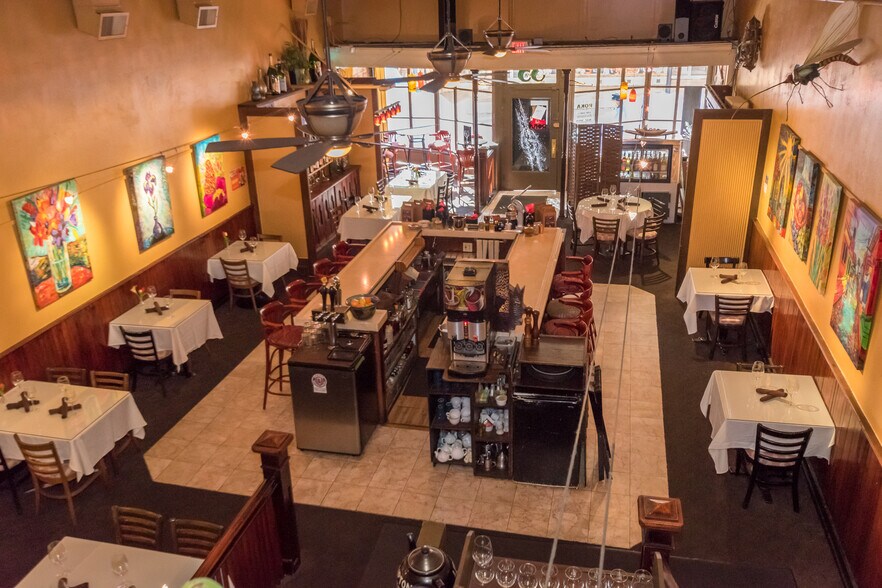 More Photos Of 35 Main St, Bisbee Restaurant For Sale