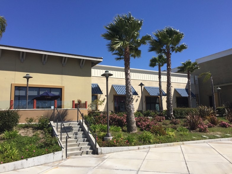 More Photos Of Victoria Ave, Oxnard Unknown For Sale