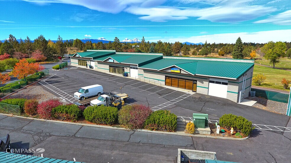 More Photos Of 63830 Clausen Rd, Bend Industrial For Lease