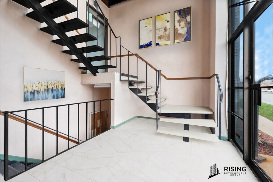 More Photos Of 10001 W Roosevelt Rd, Westchester Office For Sale