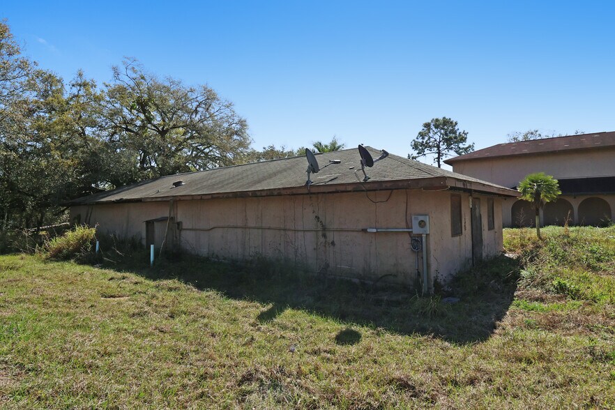 More Photos Of 741 N Combee Rd, Lakeland Rehabilitation Center For Sale