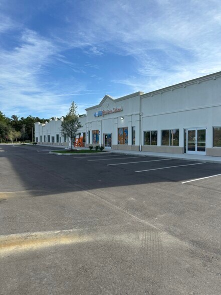 More Photos Of 2276 Village Square Pky, Fleming Island Medical For Lease