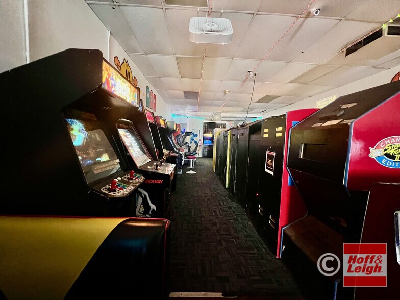 More Photos Of 8410 W Colfax Ave, Lakewood Storefront Retail Office For Lease