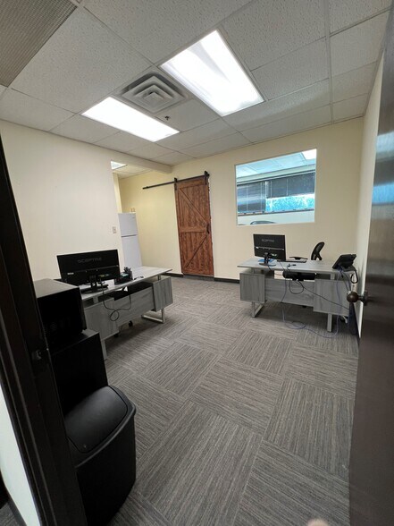 More Photos Of 5501 Independence Pkwy, Plano Medical For Sale