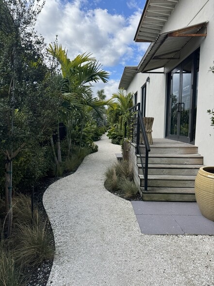 More Photos Of 1220-1500 Elizabeth Ave, West Palm Beach Unknown For Lease