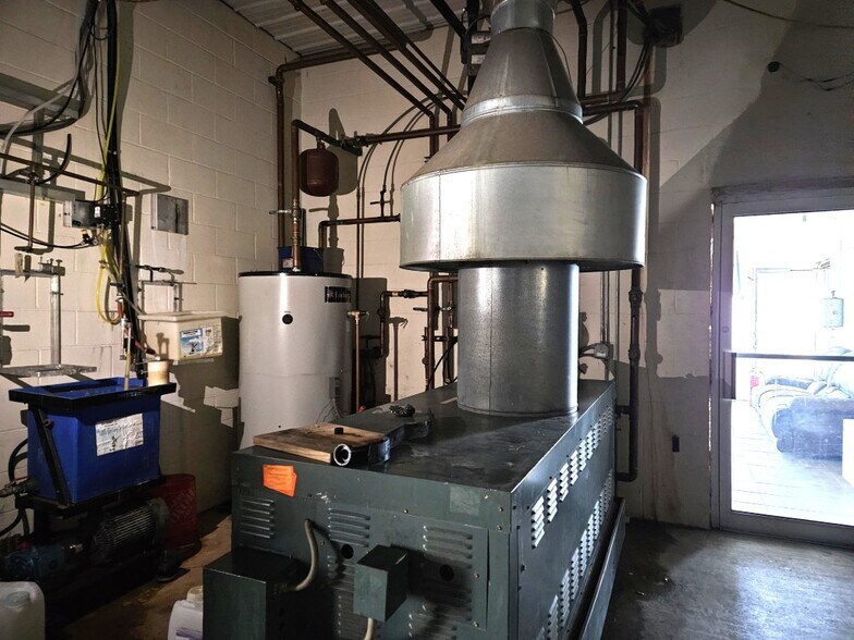 More Photos Of 10253 Pierce Rd, Freeland General Retail For Sale