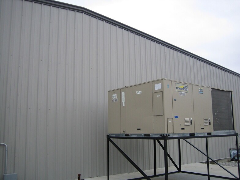 More Photos Of 21507 S Highway 69, Afton Industrial For Sale