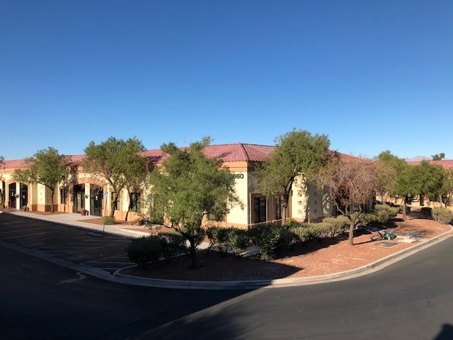 More Photos Of 3660 N Rancho Dr, Las Vegas Medical For Lease
