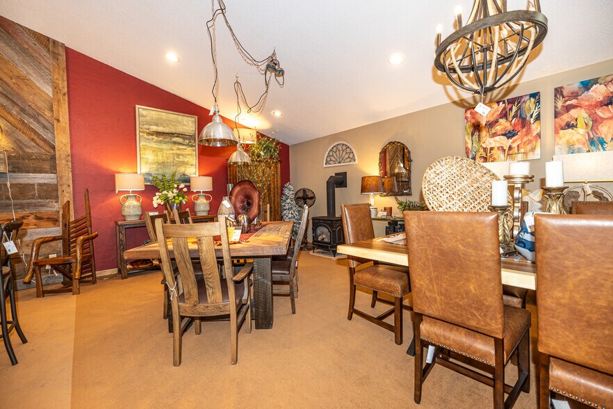 More Photos Of 7967 US Highway 51, Minocqua General Retail For Sale