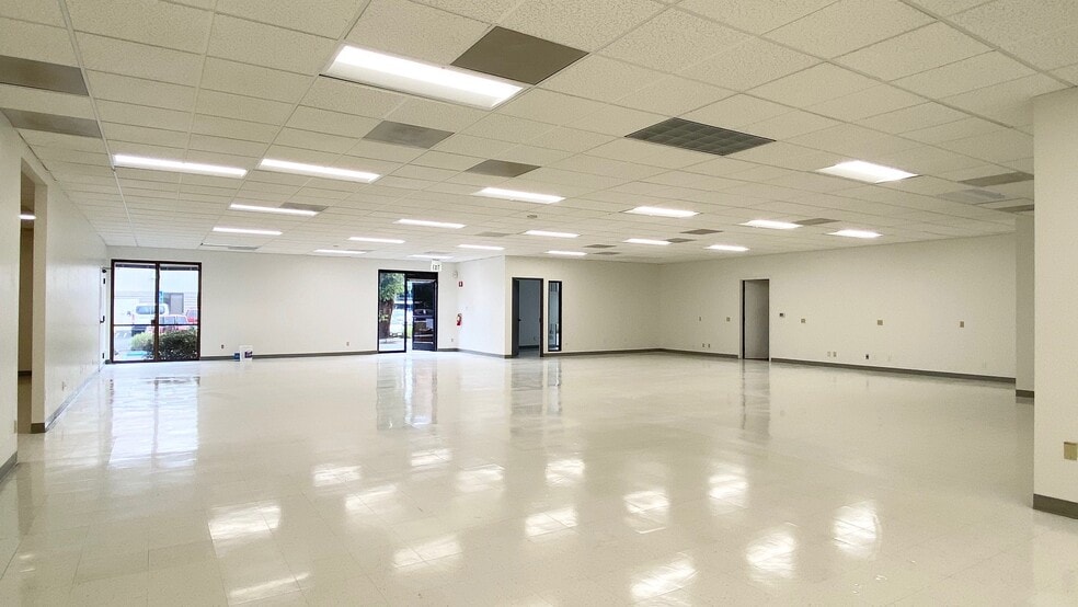 More Photos Of 928-930 Benecia Ave, Sunnyvale Research And Development For Lease