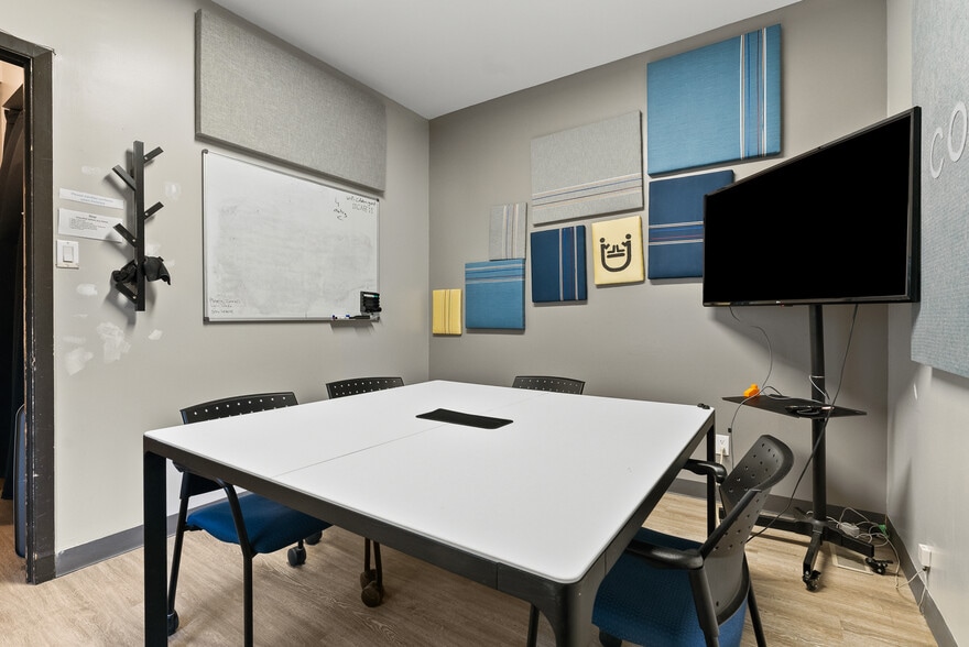 More Photos Of 499 Preston St, Ottawa Religious Facility For Sale