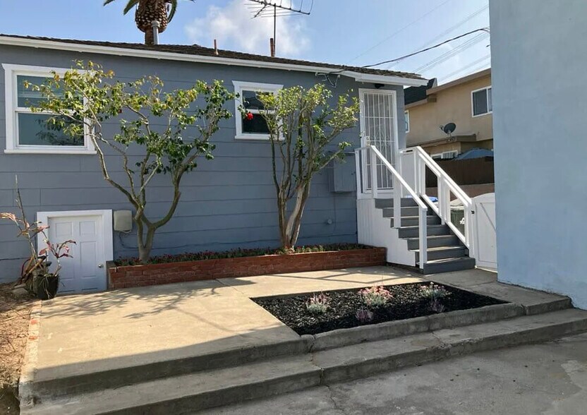 More Photos Of 2517 Curtis Ave, Redondo Beach Apartments For Sale