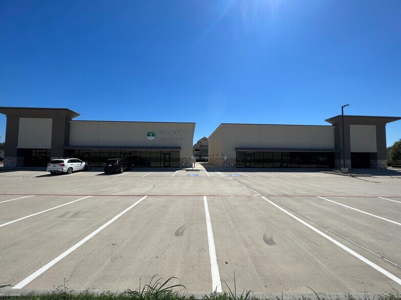 More Photos Of Grand Pky & Mason Rd, Richmond Freestanding For Sale