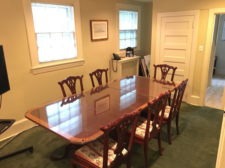 More Photos Of 240 Conestoga Rd, Wayne Office For Lease