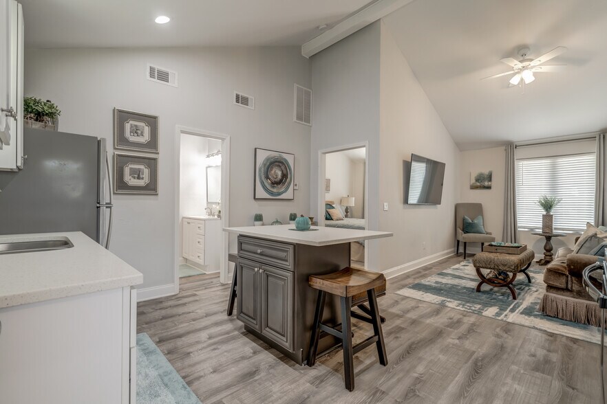 More Photos Of 12204 E County Road 76, Coyle Specialty For Sale