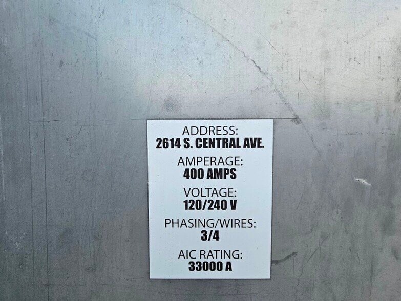 More Photos Of 2614 S Central Ave, Los Angeles Warehouse For Lease