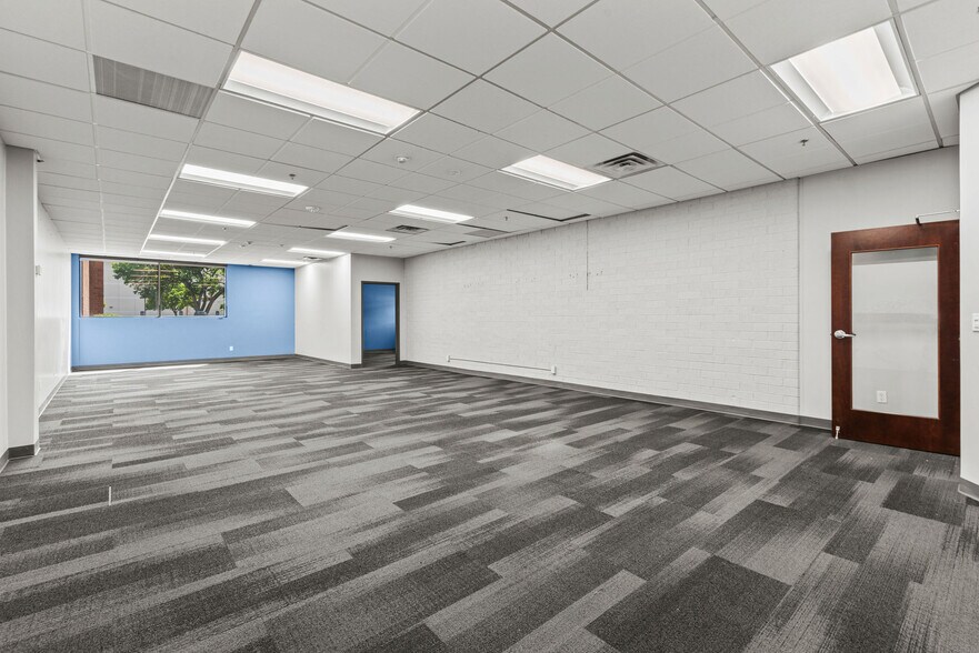 More Photos Of 310 W Bearcat Dr, South Salt Lake Office For Lease