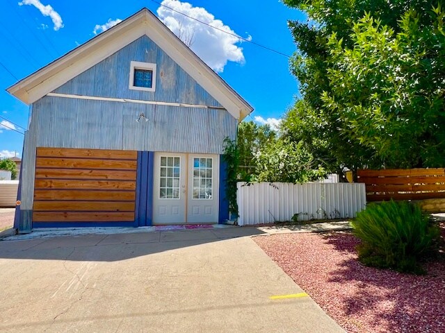 More Photos Of 301 S 3rd St, Raton Hospitality For Sale