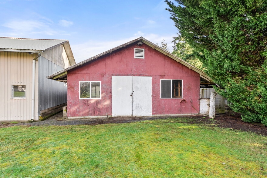 More Photos Of 1480 Rush Rd, Chehalis Office For Sale