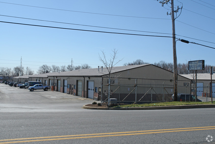 Primary Photo Of 950 Ridge Rd, Claymont Unknown For Lease