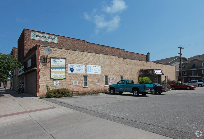Primary Photo Of 312 N Central Ave, Duluth Office For Lease