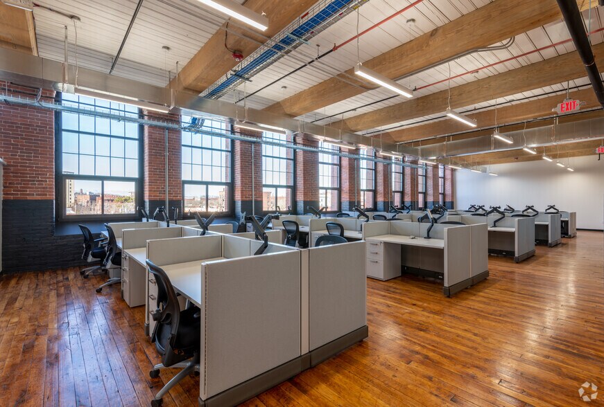 Photo of 3rd Floor Ste 327