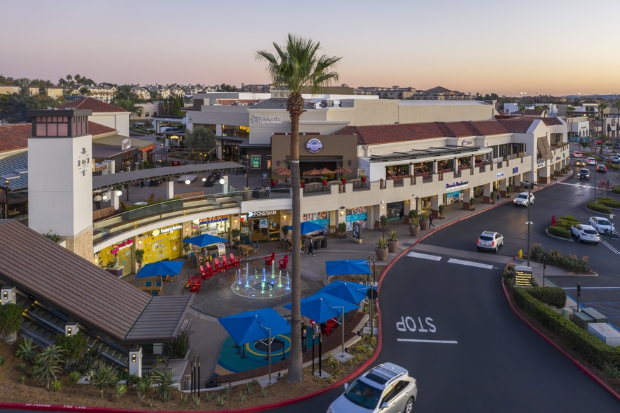 More Photos Of 3433-3545 Del Mar Heights Rd, San Diego Unknown For Lease