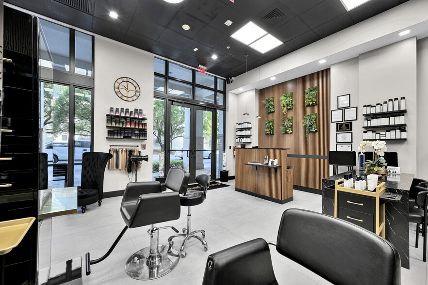 More Photos Of 301 Altara Ave, Coral Gables Apartments For Sale