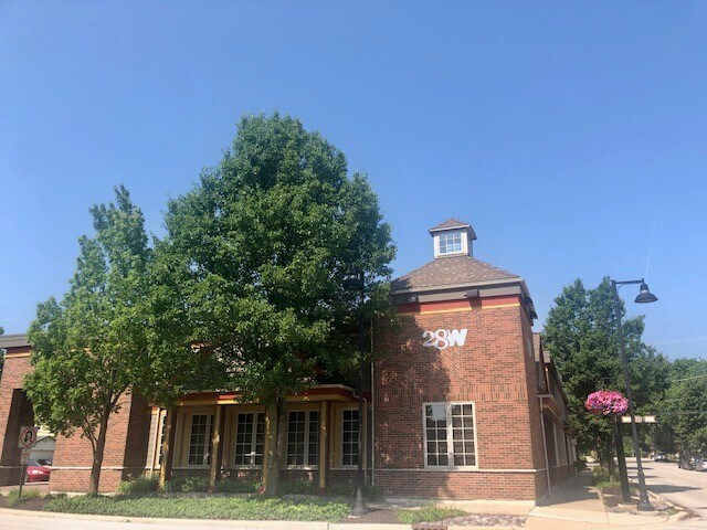 More Photos Of 28 W Nebraska St, Frankfort Office For Lease