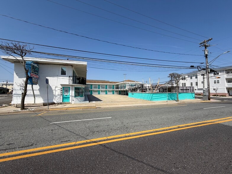 Primary Photo Of 4800 Atlantic Ave, Wildwood Hotel For Sale
