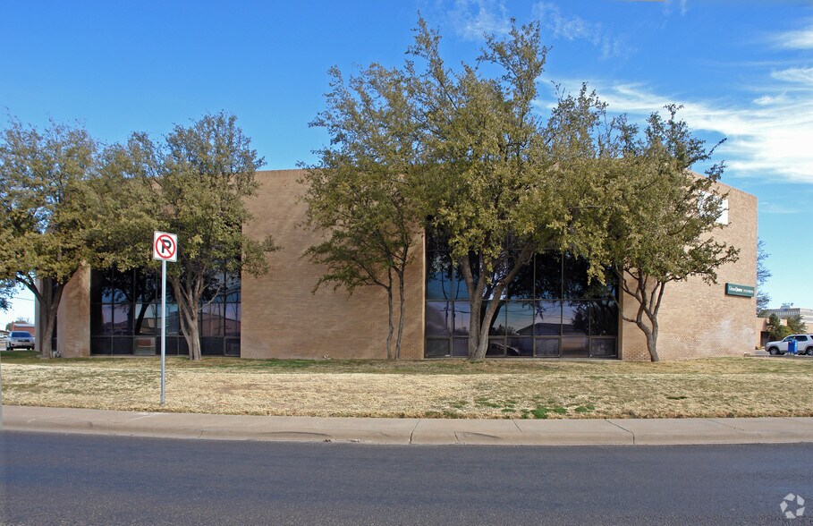 Primary Photo Of 1901 E 37th St, Odessa Loft Creative Space For Lease