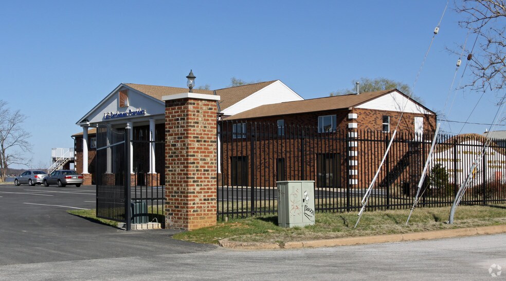 More Photos Of 6302A Old North Point Rd, Sparrows Point Medical For Lease