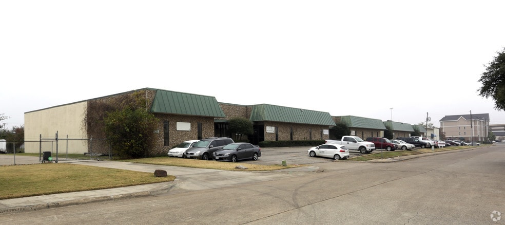 More Photos Of 2512 Program Dr, Dallas Flex For Lease