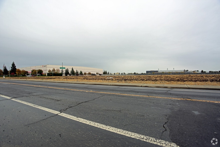 More Photos Of 500 Vaughn Rd, Dixon Land For Sale