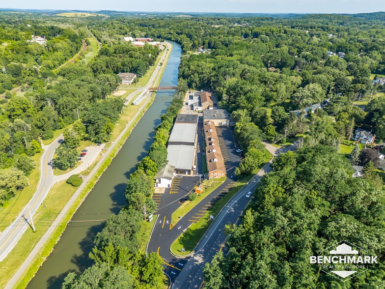 More Photos Of 1000 Turk Hill Rd, Fairport Distribution For Lease