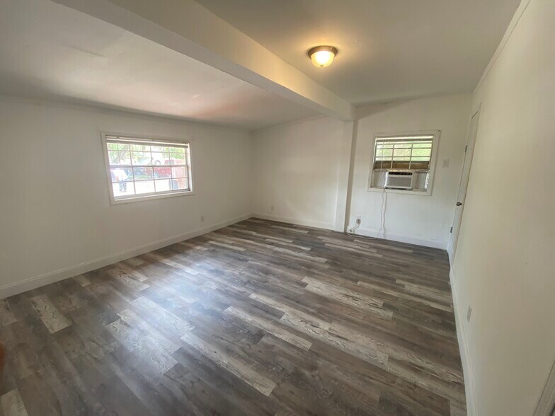 More Photos Of 3723 Morton Ave, West Palm Beach Apartments For Sale