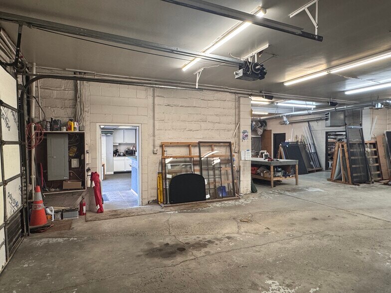 More Photos Of 1306 Broadway, Albany Manufacturing For Sale